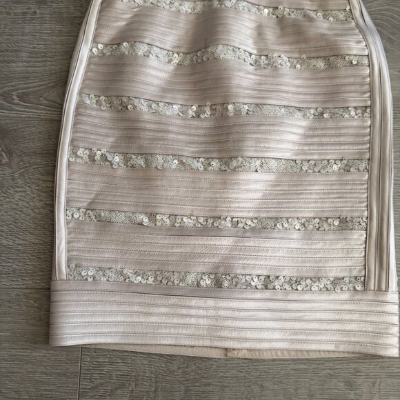 BCBGMAXAZRIA Strapless Mini Bandage Dress Champagne Sequin Size 0 - Picture 3 of 12